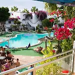 Parque Tropical En Lanzarote 公寓式酒店 卡门港