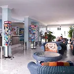 Parque Tropical En Lanzarote