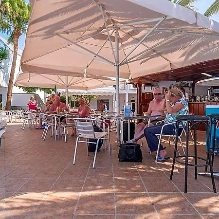 Lägenhetshotell Parque Tropical En Lanzarote 2*