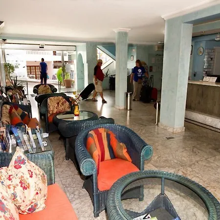 Parque Tropical En Lanzarote Aparthotel Puerto del Carmen (Lanzarote)