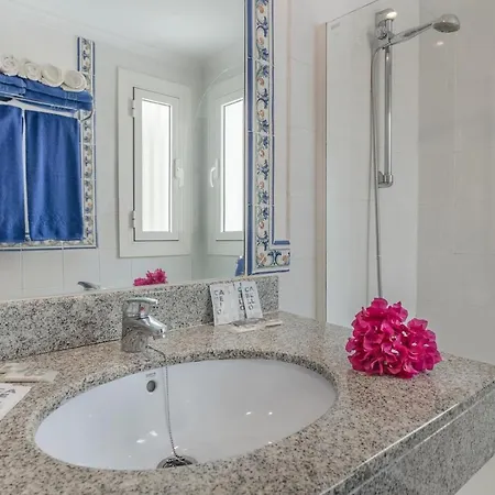 Aparthotel Parque Tropical En Lanzarote