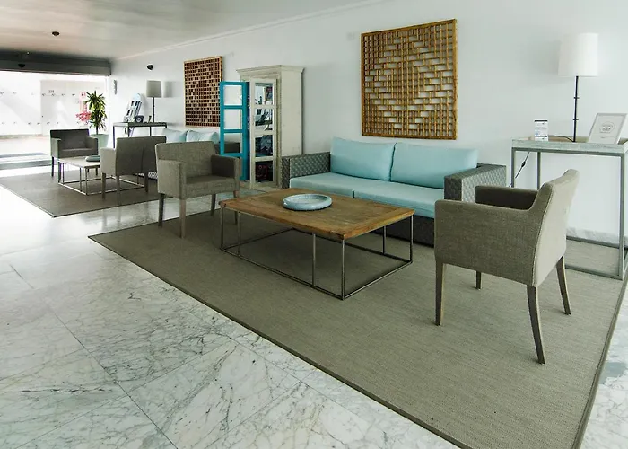 Parque Tropical En Lanzarote Aparthotel