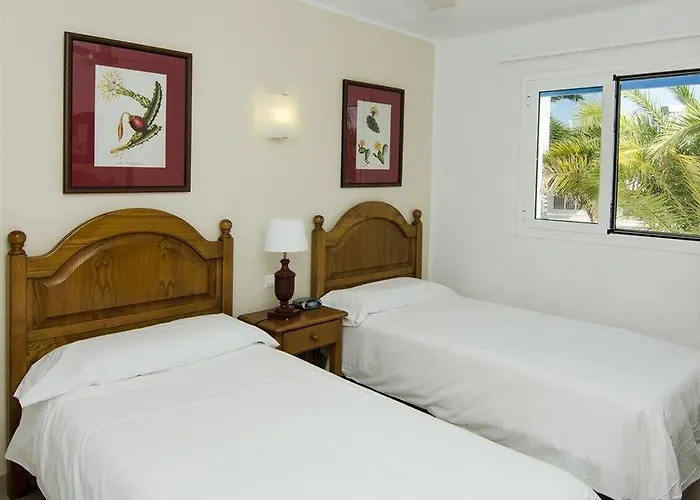 Parque Tropical En Lanzarote 아파트호텔 2*