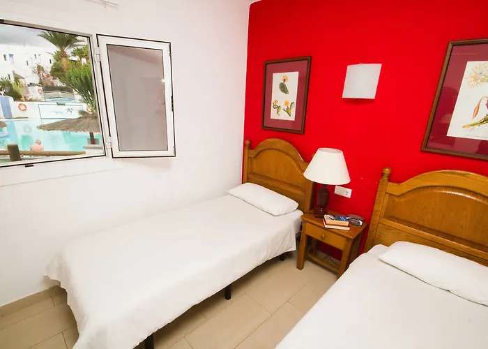 Aparthotel Parque Tropical En Lanzarote