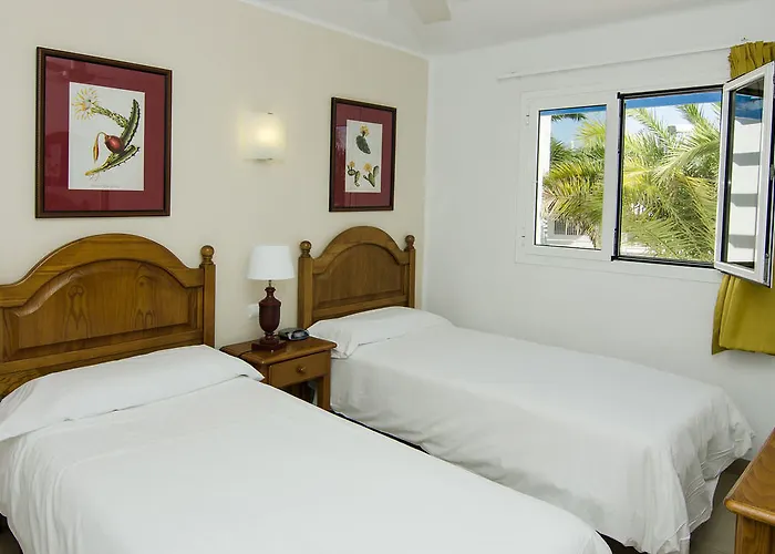 Parque Tropical En Lanzarote 아파트호텔