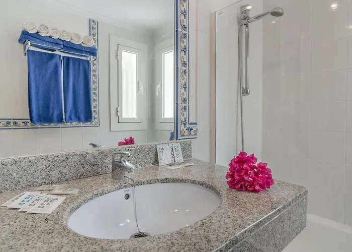 Апарт-отель Parque Tropical En Lanzarote